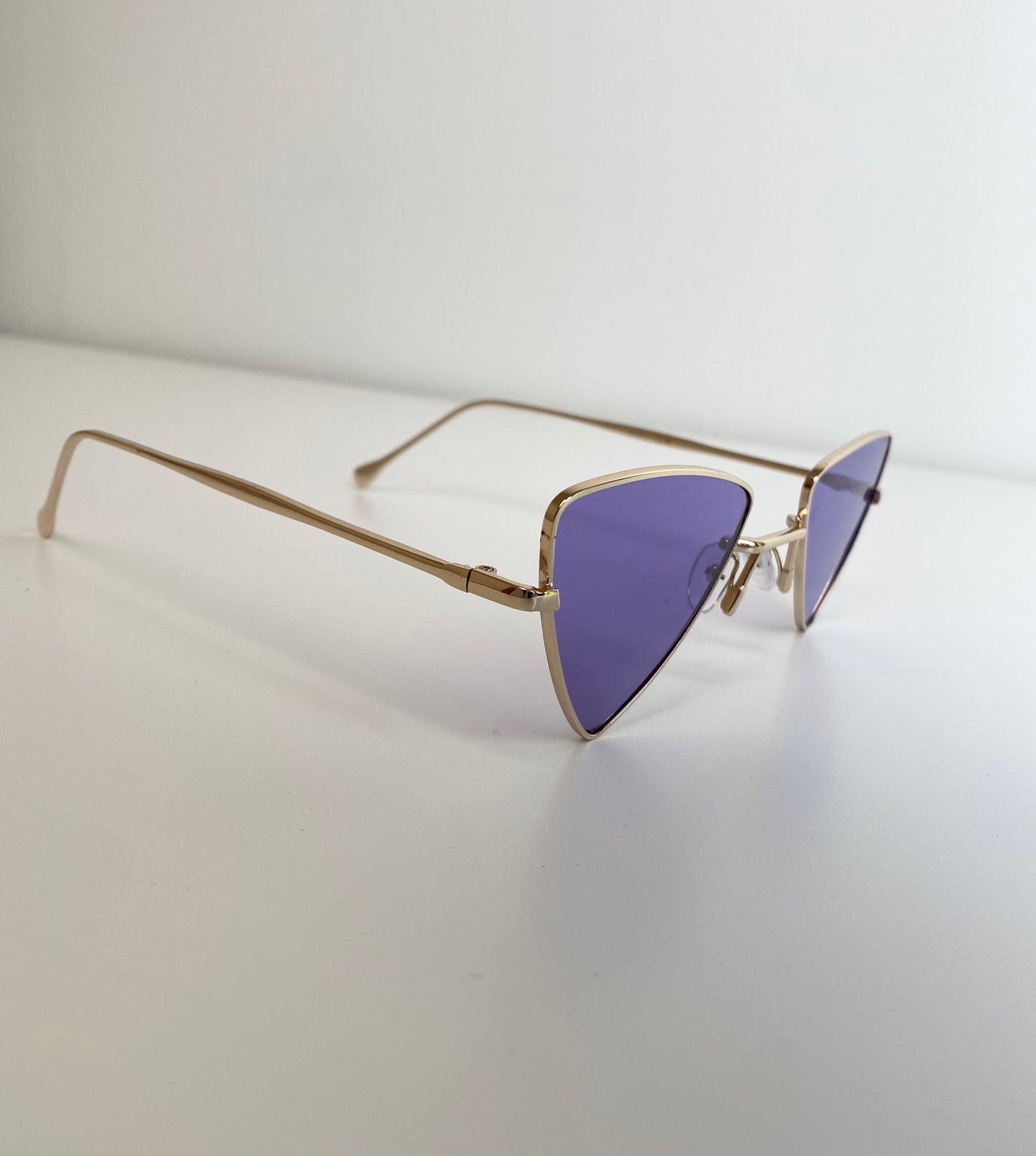 Three Sides To A Story Sunglasses - Purple